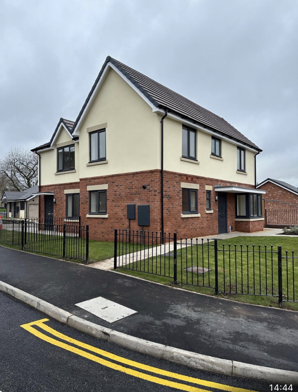 Corner Plot Family Home